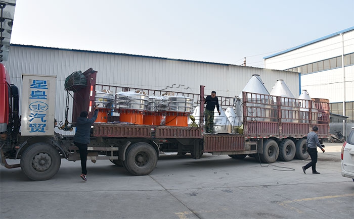 淮北磷酸鐵鋰生產線振動篩及料倉發貨