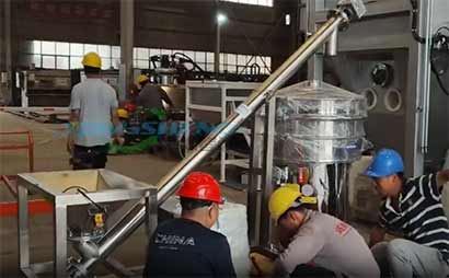 螺旋上料機-振動篩歐洲方向出口發(fā)貨