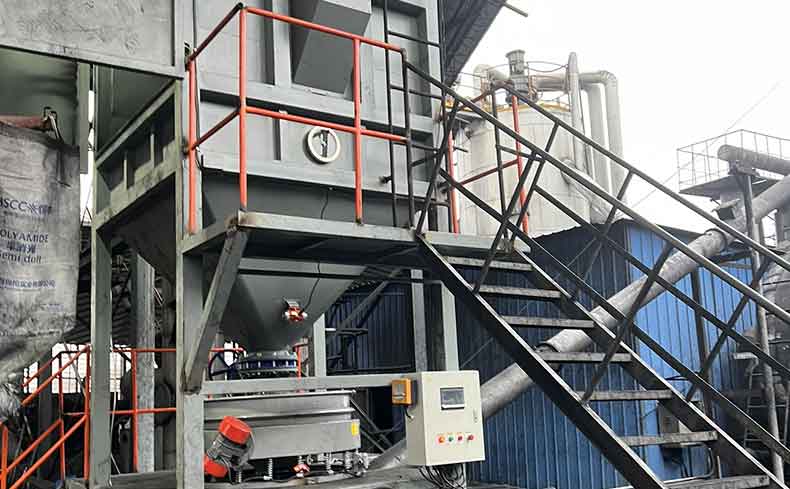 噸袋拆包機-直排篩---某化工廠客戶